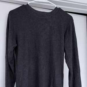 UNIQLO HEATTECH Dark Gray Long Sleeve Crewneck Top - size S